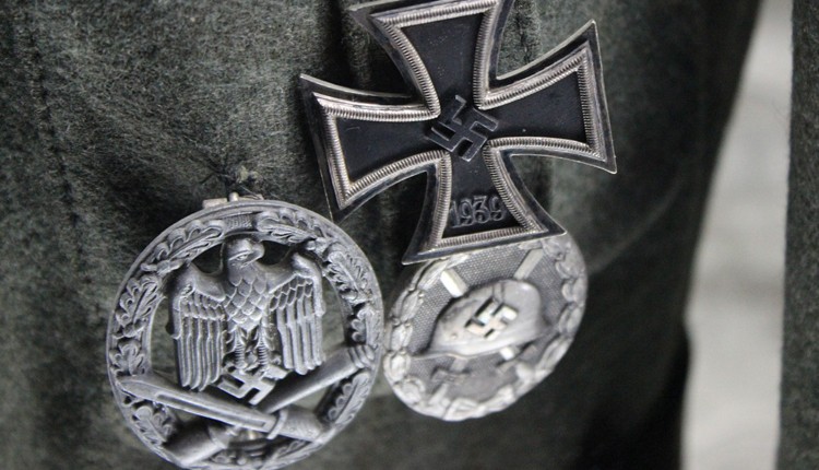 Nazi medals